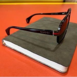 Gucci Aviator Sunglasses